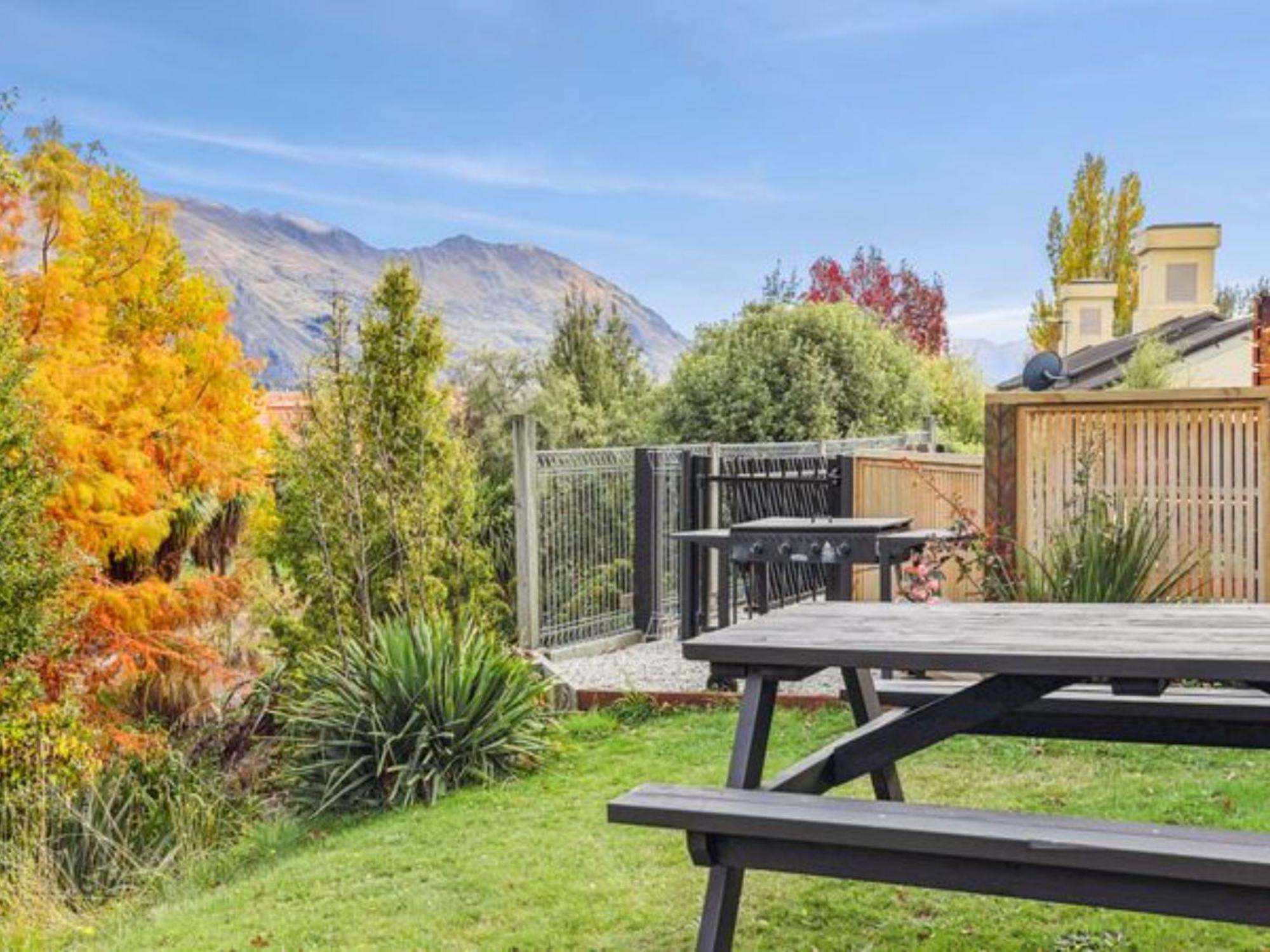 Asure Brookvale Motel Wanaka Kültér fotó